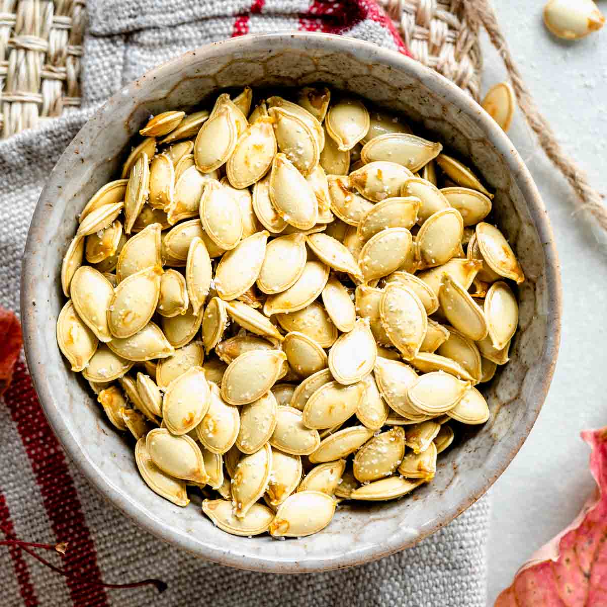 2431. Seeds and Nuts that lowers high blood pressure - DrSous.Ca